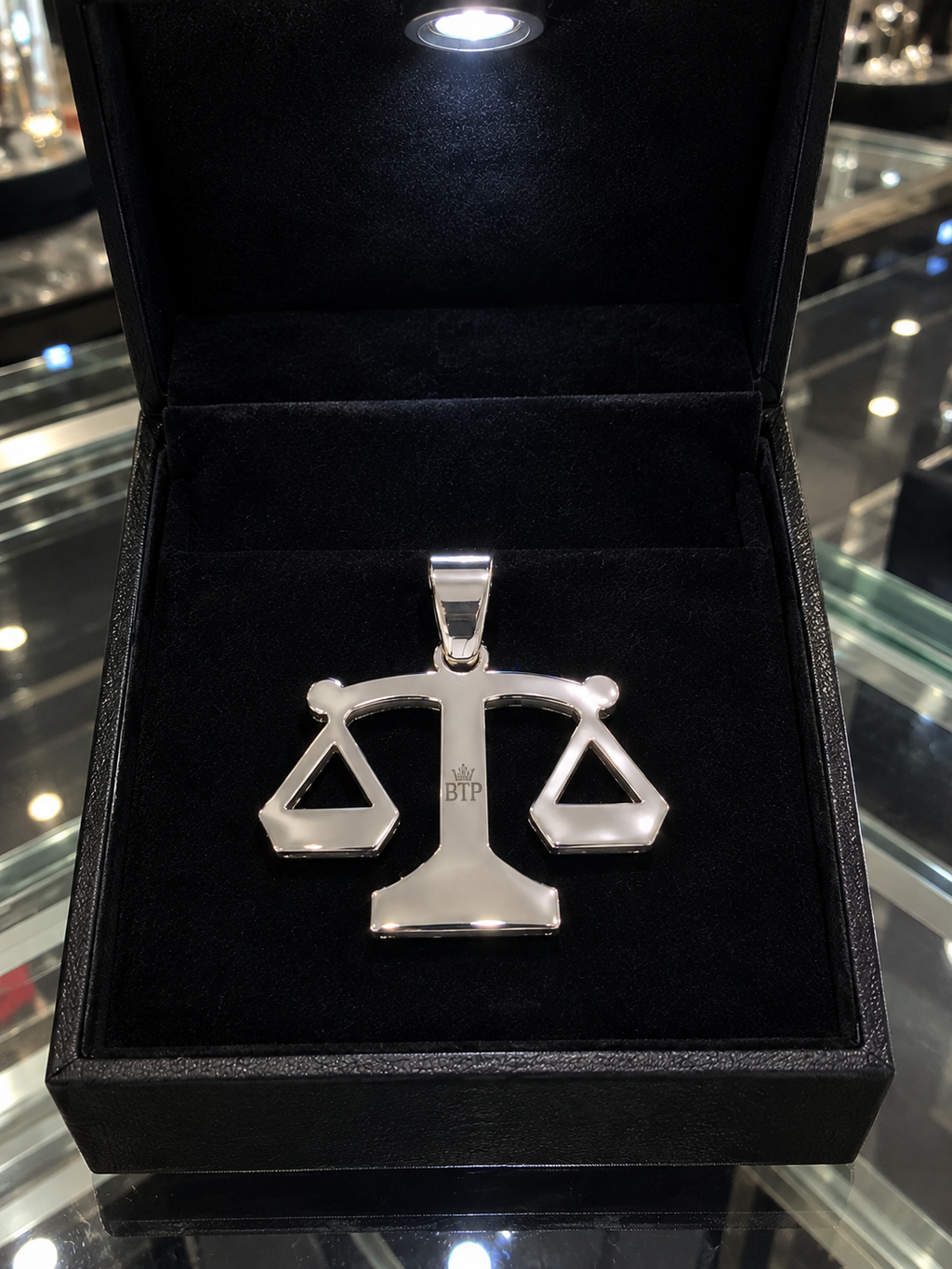 LIBRA PENDANT