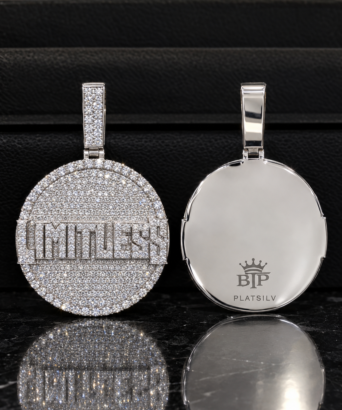 LIMITLESS DIAMOND PENDANT