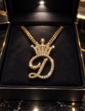 ROYAL LETTER D
